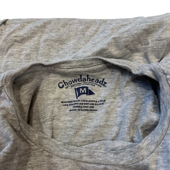 Chowdaheadz 2 christmas tshirts Medium funny boston sayings - Picture 8 of 15